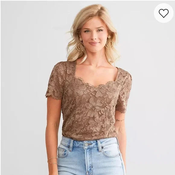 Daytrip  Lace Blouse Lined NEW size L - Picture 2 of 12